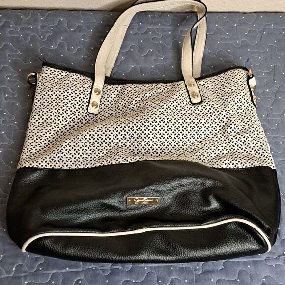Jessica Simpson black and white tote purse - Picture 1 of 5